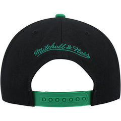 Mitchell & Ness - Boston Celtics Side Core 2.0 Snapback Hat - Black/Green