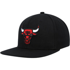 Mitchell & Ness - Chicago Bulls Side Core 2.0 Snapback Hat - Black
