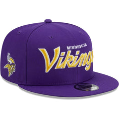 Minnesota Vikings New Era Main Script 9FIFTY Snapback Hat Purple - NFL