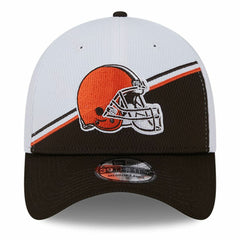 Cleveland Browns New Era 2023 Sideline 39THIRTY Flex Hat White/Brown - NFL