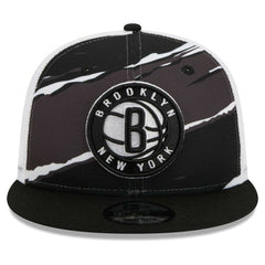 New Era - Brooklyn Nets Tear Trucker 9FIFTY Adjustable Hat - Black/White