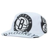 Mitchell & Ness - Brooklyn Nets Hardwood Classics In Your Face Deadstock Snapback Hat - White