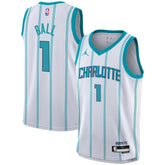 Nike - LaMelo Ball Charlotte Hornets Youth Swingman Jersey - Association Edition - White