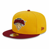 New Era - New York Knicks Fall Leaves 2-Tone 59FIFTY Fitted Hat - Yellow/Red