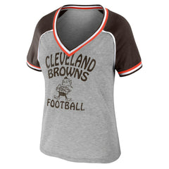 Cleveland Browns WEAR by Erin Andrews Women's Cropped Raglan Throwback V-Neck T-Shirt Heather Gray - NFL