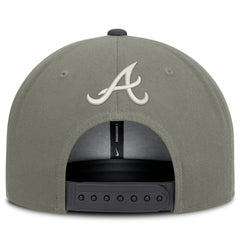 Atlanta Braves Nike Pro Dri-FIT Snapback Hat Lifestyle