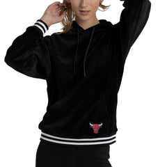 NBA - Chicago Bulls Lusso Women's Nellie Oversized Velour Pullover Hoodie - Black