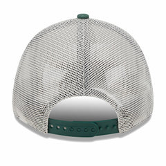 New Era - Milwaukee Bucks Throwback Patch Trucker 9FORTY Adjustable Hat - Khaki/Hunter Green