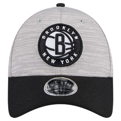 New Era - Brooklyn Nets Active Digi-Tech Two-Tone 9FORTY Adjustable Hat - Heather Gray/Black