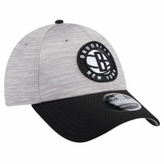 New Era - Brooklyn Nets Active Digi-Tech Two-Tone 9FORTY Adjustable Hat - Heather Gray/Black