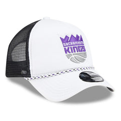 New Era - Sacramento Kings Court Sport Foam A-Frame 9FORTY Adjustable Trucker Hat - White/Black