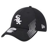 Chicago White Sox New Era Active Dash Mark 39THIRTY Flex Hat Lifestyle