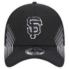 San Francisco Giants New Era Active Dash Mark 39THIRTY Flex Hat Lifestyle