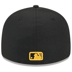 Boston Red Sox New Era 2024 Armed Forces Day Low Profile 59FIFTY Fitted Hat Lifestyle