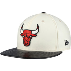 New Era - Chicago Bulls Faux Leather Visor Two-Tone 59FIFTY Fitted Hat - Cream/Black