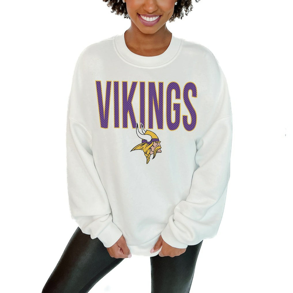 Minnesota Vikings Gameday Couture Women's Just Go With It Oversized Long Sleeve Crewneck Sweatshirt – White - NFL