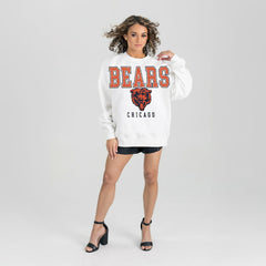 Chicago Bears Gameday Couture Women's Sunday Drives Oversized Crewneck Pullover Sweatshirt – White - NFL