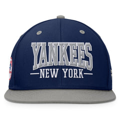 New York Yankees Fanatics Fundamental Bold Snapback Hat Clearance