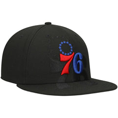 New Era - Philadelphia 76ers Blackout Shadow Logo 59FIFTY Fitted Hat - Black