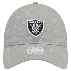 Las Vegas Raiders New Era Women's Smiley 9TWENTY Adjustable Hat Silver - NFL