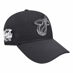 NBA - Miami Heat Pro Standard Paint the City Pinch Front Snapback Hat - Black