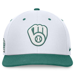 Milwaukee Brewers Nike Bicoastal Two-Tone Pro Performance Snapback Hat Lifestyle