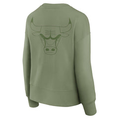 Fanatics - Chicago Bulls Women's Elements Flow Pullover Sweatshirt - Olive