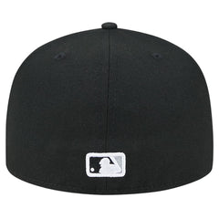 New York Yankees New Era Checkered Undervisor 59FIFTY Fitted Hat Lifestyle