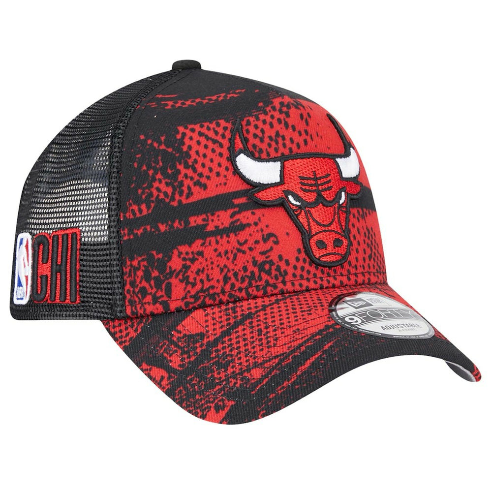 New Era - Chicago Bulls Tip Off A-Frame Trucker 9FORTY Adjustable Hat - Black/Red
