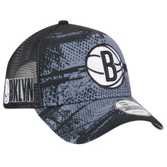 New Era - Brooklyn Nets Tip Off A-Frame Trucker 9FORTY Adjustable Hat - Black/Charcoal