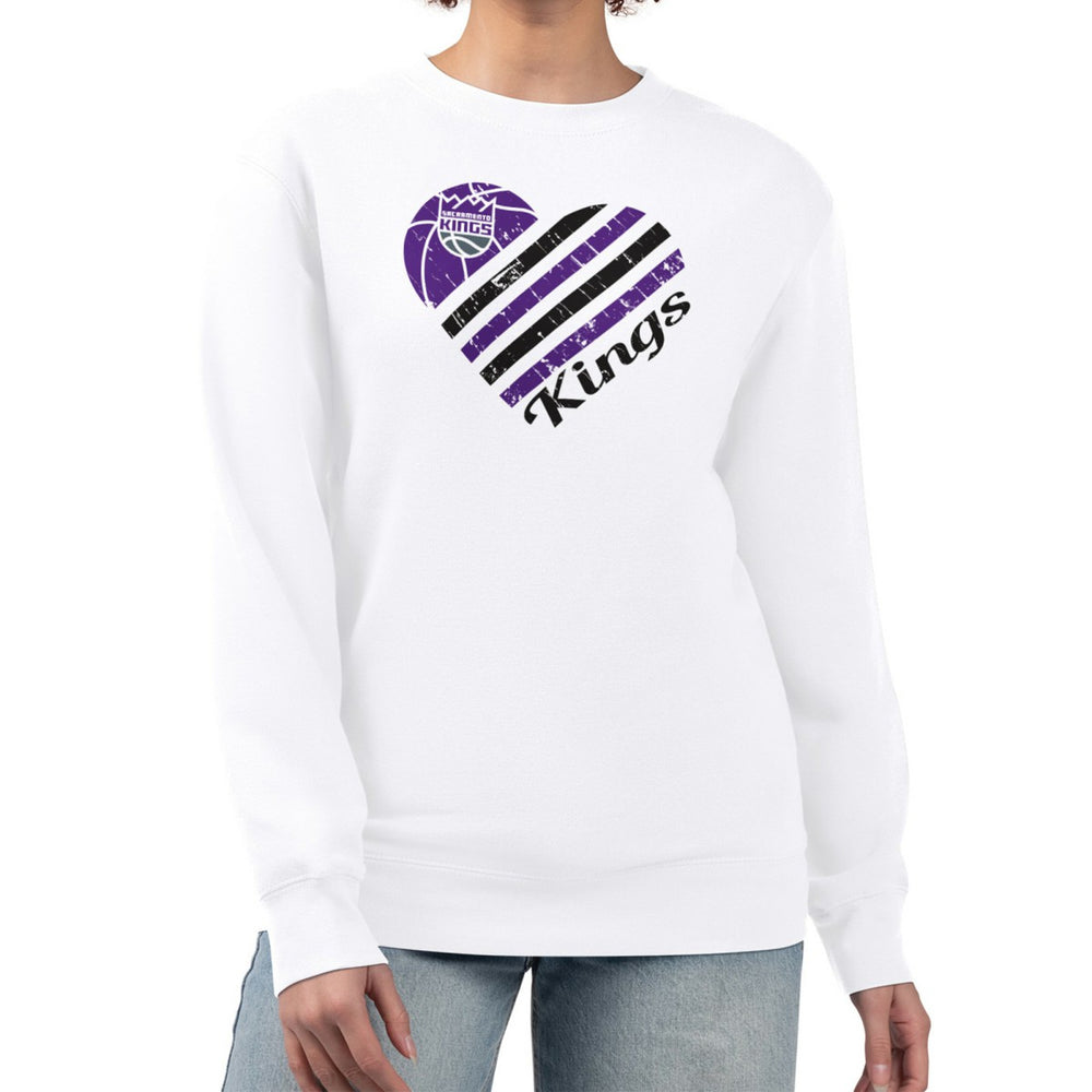 NBA - Sacramento Kings G-III 4Her by Carl Banks Women's Heart Graphic Fleece Pullover Sweatshirt - White