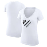 NBA - Brooklyn Nets G-III 4Her by Carl Banks Women's Super-Slim Fit Lightweight Heart V-Neck T-Shirt - White