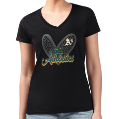 Athletics G-III 4Her by Carl Banks Women's Super-Slim Fit Lightweight Leopard Heart V-Neck T-Shirt Lifestyle