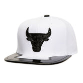 Mitchell & Ness - Chicago Bulls Day 11 Snapback Hat - White