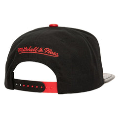 Mitchell & Ness - Chicago Bulls Day 11 Snapback Hat - Black