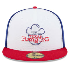 Texas Rangers New Era 2025 MLB Clubhouse 59FIFTY Fitted Hat Lifestyle