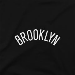 NBA - Brooklyn Nets Stadium Essentials Women's Origins Script Cropped Pullover Hoodie - Black