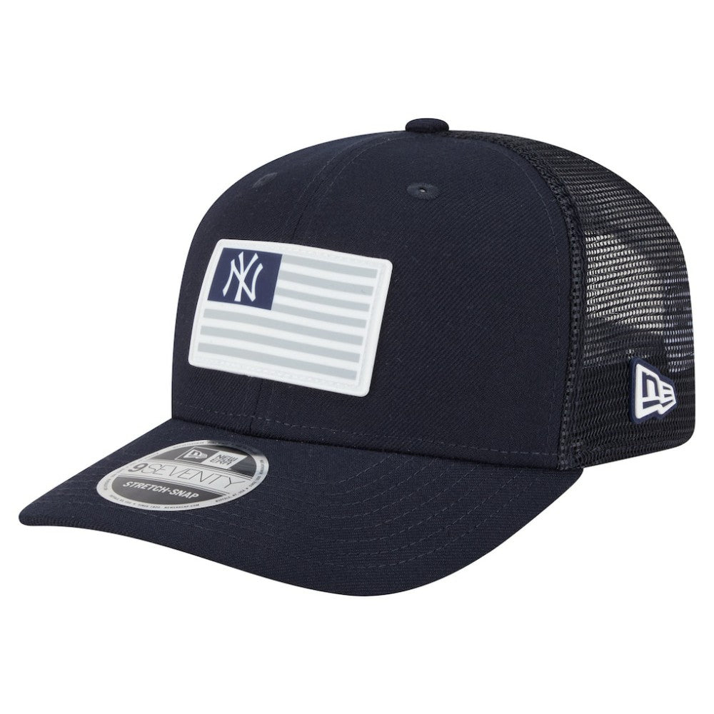 New York Yankees New Era Flag 9SEVENTY Stretch-Snap Hat Clearance