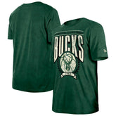 New Era - Milwaukee Bucks Throwback Vintage Boxy Mineral Wash T-Shirt - Hunter Green