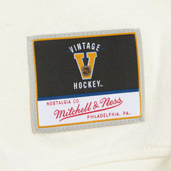 Boston Bruins Mitchell & Ness Women's Logo 3.0 Pullover Sweatshirt Cream