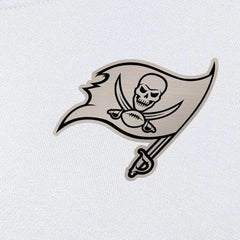Tampa Bay Buccaneers Antigua Women's Victory Pullover Sweatshirt White - NFL