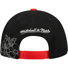 Chicago Blackhawks Mitchell & Ness May Flowers Pro Crown Adjustable Hat Black/Red