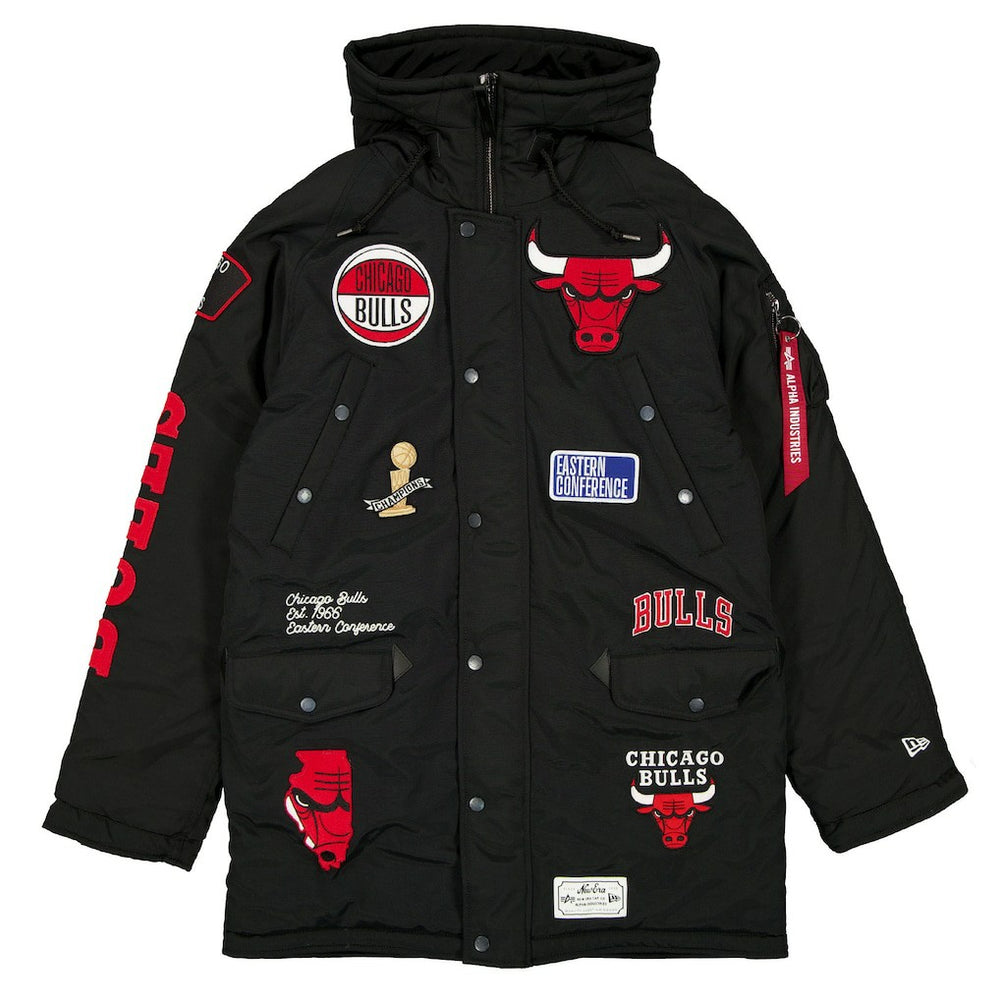New Era - Chicago Bulls x Alpha Industries Altitude Mod Full-Snap Parka - Black