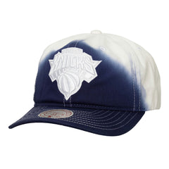 Mitchell & Ness - New York Knicks Dip Dye Pro Crown Adjustable Hat - Royal/White