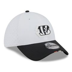 Cincinnati Bengals New Era 2025 NFL Training Camp 39THIRTY Flex Hat White/Black - NFL
