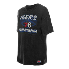 New Era - Philadelphia 76ers Women's Throwback Mineral Wash Oversized T-Shirt - Black