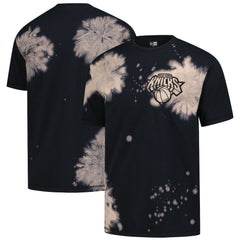 New Era - New York Knicks Injection Bleached Out Raw Edge Oversized T-Shirt - Black