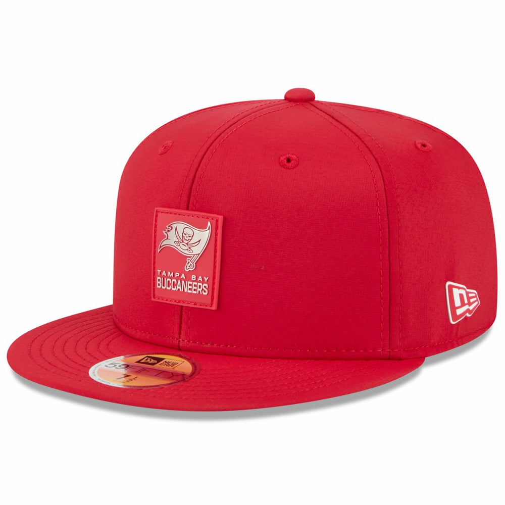 Tampa Bay Buccaneers New Era 2025 Sideline 59FIFTY Fitted Hat Red - NFL