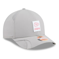 Kansas City Chiefs New Era 2025 Sideline M-Crown 9FORTY Adjustable Hat Gray - NFL
