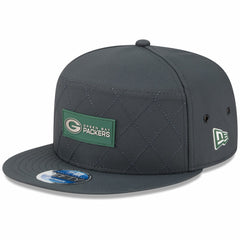 Green Bay Packers New Era 2025 Sideline Cold Weather Split Panel 9FIFTY Snapback Hat Charcoal - NFL